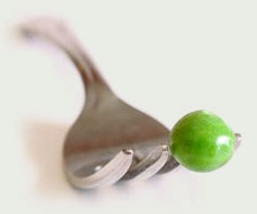 fork with green peas